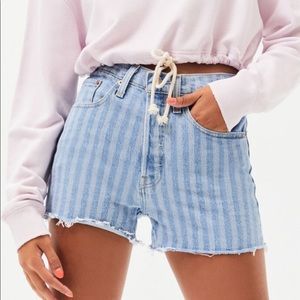 Levi’s 501 vintage 90’s tango blue denim short 24